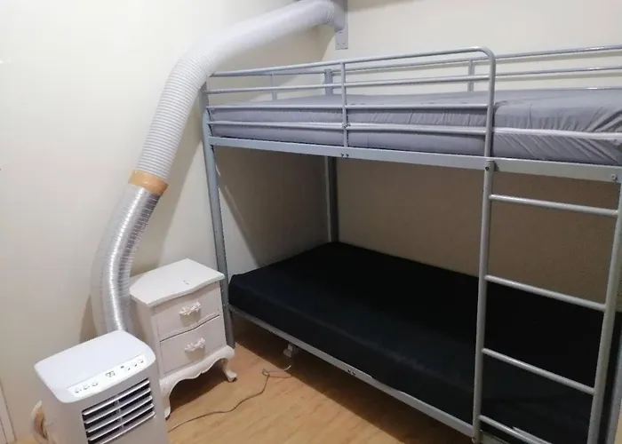 Private Twin For 2 With Shared Bathroom In Boarding Place - It Park
